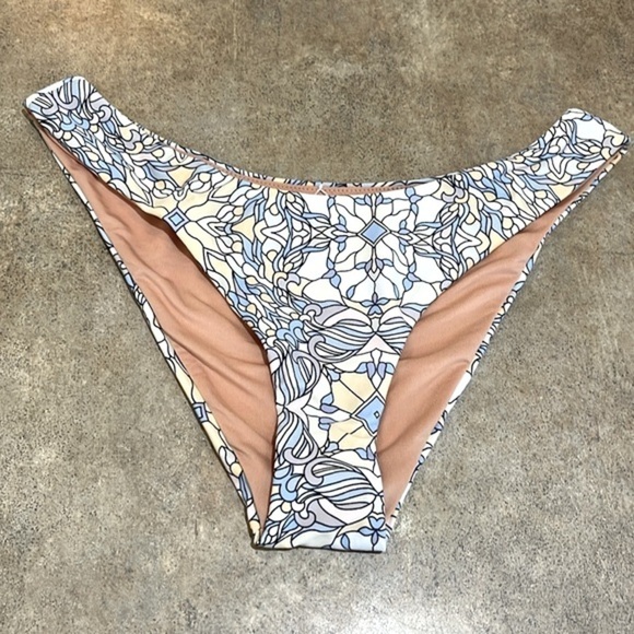 NWT J. Crew Multicolor Curved Waist Cheeky Bikini Bottom Size M - Picture 1 of 9